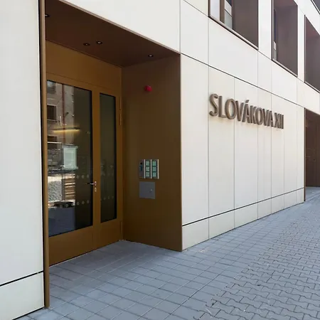Slovakova * Brno